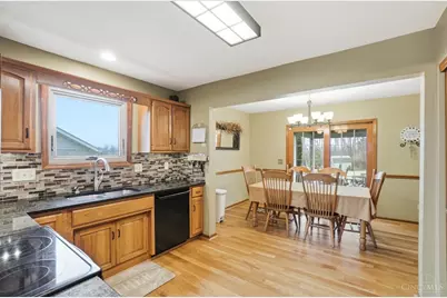 4354 Oakville Drive, Cincinnati, OH 45211 - Photo 8