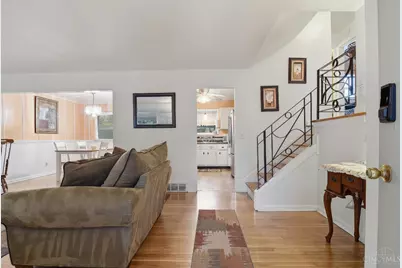 3617 Fieldcrest Drive, Cincinnati, OH 45211 - Photo 4