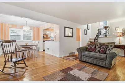 3617 Fieldcrest Drive, Cincinnati, OH 45211 - Photo 6