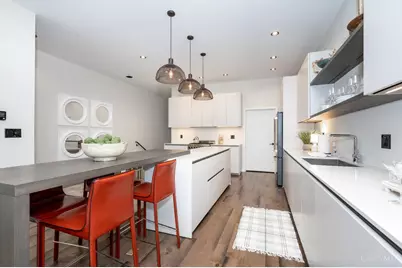 419 E Thirteenth Street, Cincinnati, OH 45202 - Photo 8