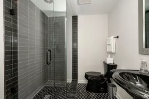 419 E 13th St, Cincinnati, OH 45202 - Photo 24