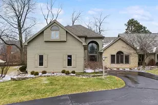 825 Lincoln Woods Ct, Kettering, OH 45429 - Photo 2
