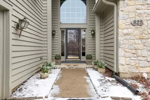 825 Lincoln Woods Ct, Kettering, OH 45429 - Photo 4