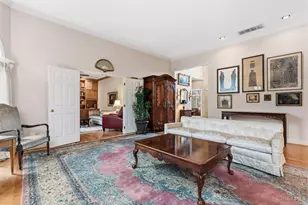 825 Lincoln Woods Ct, Kettering, OH 45429 - Photo 10