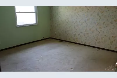 7297 Red Coat Drive, Fairfield Township, OH 45011 - Photo 10