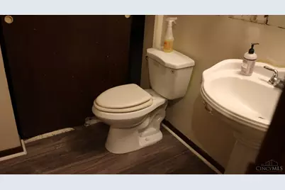 7297 Red Coat Drive, Fairfield Township, OH 45011 - Photo 8