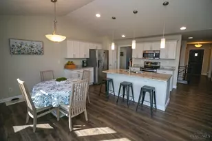 1331 Peregrine Way, Hamilton, OH 45013 - Photo 4