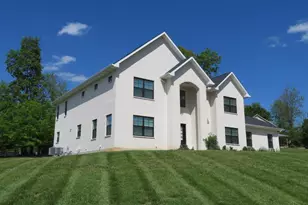 1324 Northwoods Dr, Hillsboro, OH 45133 - Photo 4
