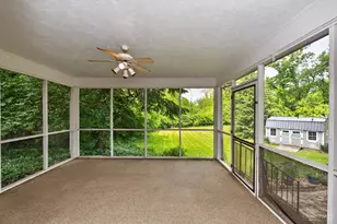 355 Circlewood Ln, Wyoming, OH 45215 - Photo 14
