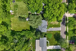 355 Circlewood Ln, Wyoming, OH 45215 - Photo 38
