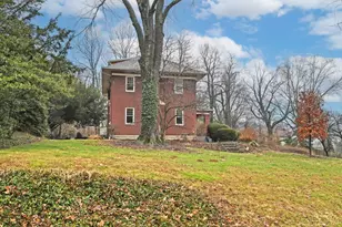 6276 Grand Vista Ave, Cincinnati, OH 45213 - Photo 4