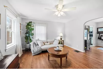 7837 Moss Court, Deer Park, OH 45236 - Photo 8