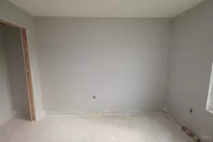 7254 Grandway Dr, West Chester, OH 45069 - Photo 6