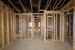 7258 Grandway Dr, West Chester, OH 45069 - Photo 6