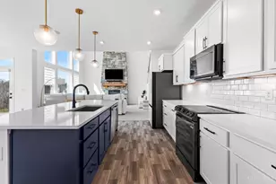 8515 Merril Ct, Colerain Township, OH 45247 - Photo 18