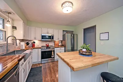 630 Terrace View Drive, Union Township, OH 45255 - Photo 8