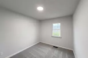 10366 Pippin Ln, Colerain Township, OH 45231 - Photo 12