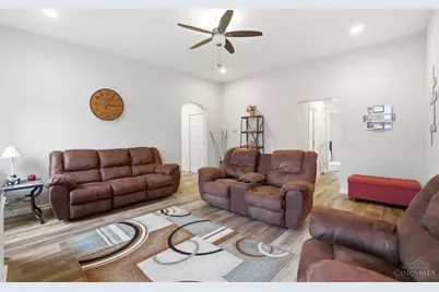 4264 Hunting Hawk Drive, Turtle Creek Township, OH 45036 - Photo 6