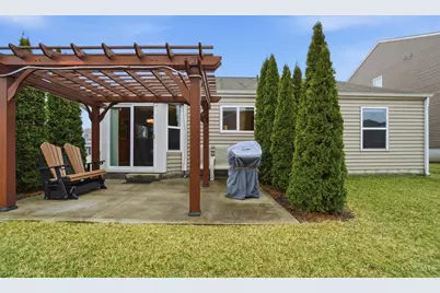 4264 Hunting Hawk Drive, Turtle Creek Township, OH 45036 - Photo 28