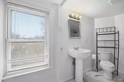 4294 Mayhew Avenue, Cincinnati, OH 45238 - Photo 24
