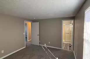 8121 Barret Rd, West Chester, OH 45069 - Photo 10