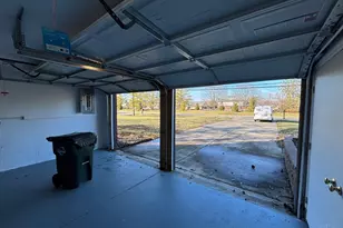 8121 Barret Rd, West Chester, OH 45069 - Photo 16