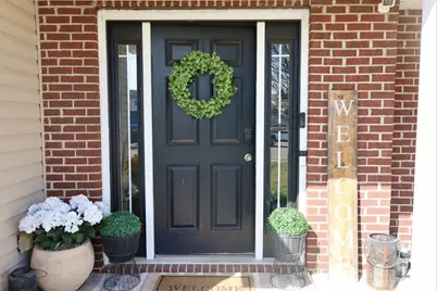 404 Sudbury Drive, Trenton, OH 45067 - Photo 2