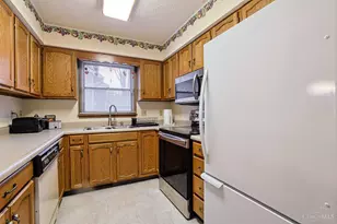 4822 Shannon Way, Middletown, OH 45042 - Photo 12