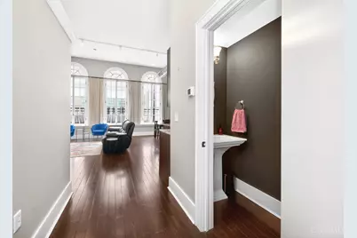 417 Vine Street #201, Cincinnati, OH 45202 - Photo 8
