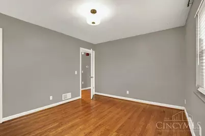 7034 East Avenue, Silverton, OH 45236 - Photo 24