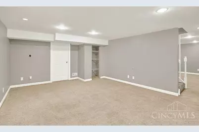 7034 East Avenue, Silverton, OH 45236 - Photo 34