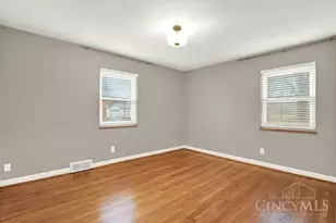 7034 East Ave, Silverton, OH 45236 - Photo 22