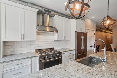 1308 Broadway Street #2, Cincinnati, OH 45202 - Photo 6