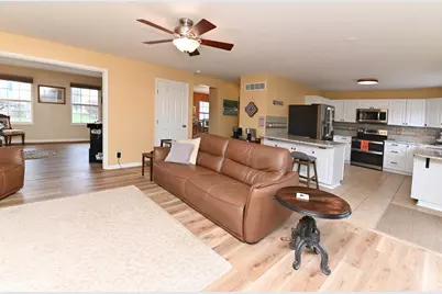 1470 Stableview Circle, Hamilton Township, OH 45039 - Photo 16