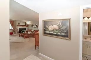 1 Darby Ct, Fairfield, OH 45014 - Photo 6