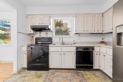 7988 Woodruff Road, Cincinnati, OH 45255 - Photo 28