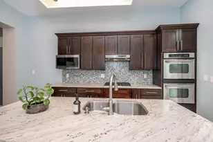 2656 Bellevue Ave, Cincinnati, OH 45219 - Photo 14