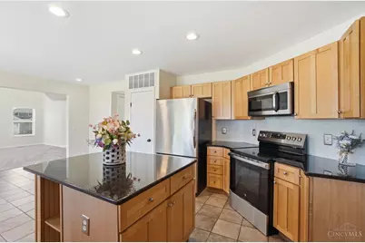 415 Forest Edge Drive, South Lebanon, OH 45065 - Photo 12