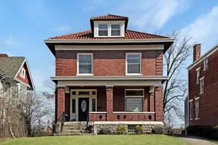 860 Buena Vista Pl, Cincinnati, OH 45206 - Photo 1
