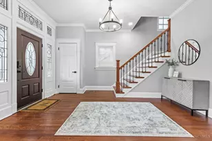 860 Buena Vista Pl, Cincinnati, OH 45206 - Photo 4