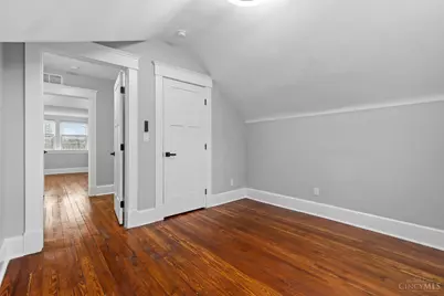 860 Buena Vista Place, Cincinnati, OH 45206 - Photo 36