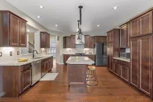 5671 Ferdinand Dr, West Chester, OH 45069 - Photo 10