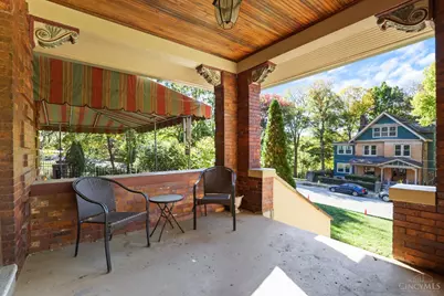 2100 St James Avenue, Cincinnati, OH 45206 - Photo 4
