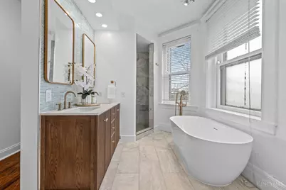 2100 St James Avenue, Cincinnati, OH 45206 - Photo 38