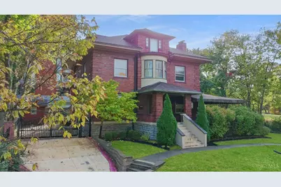 2100 St James Avenue, Cincinnati, OH 45206 - Photo 2