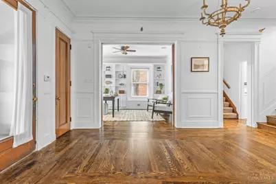 2100 St James Avenue, Cincinnati, OH 45206 - Photo 6