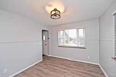 1378 Adams Road, Cincinnati, OH 45231 - Photo 12