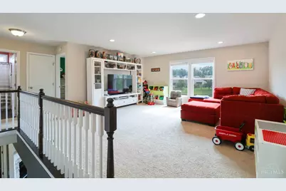 196 W Decatur Lane, Loveland, OH 45140 - Photo 18