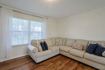 3760 Stockbridge Lane, Fairfield Township, OH 45011 - Photo 8