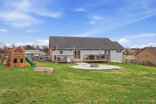 10584 Amity Dr, Aurora, IN 47001 - Photo 48